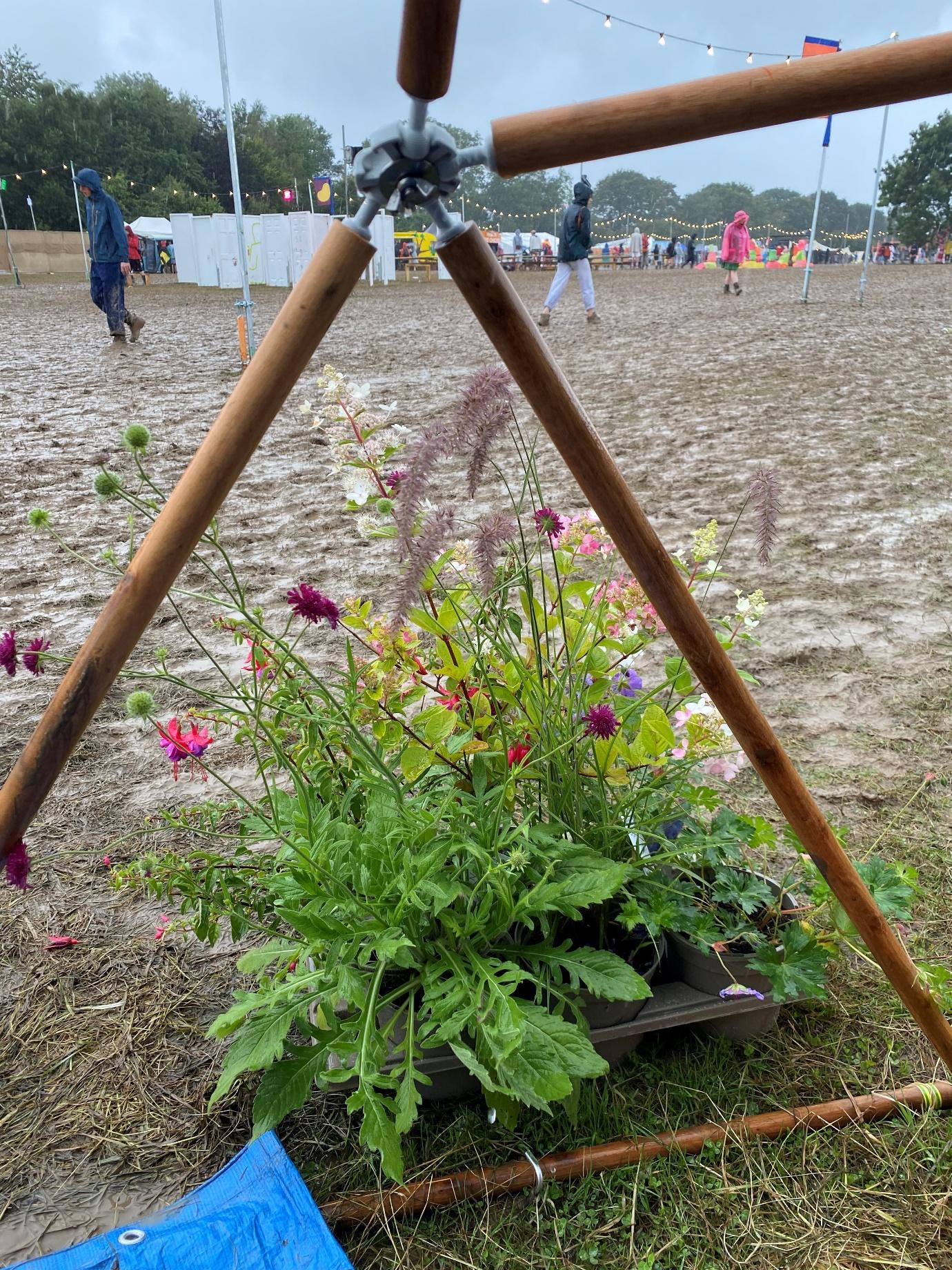 A picture containing outdoor, shovel, pole, tool
Description automatically generated